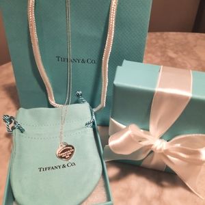 NEW Return to Tiffany small heart pendant in sterling silver 16 inch